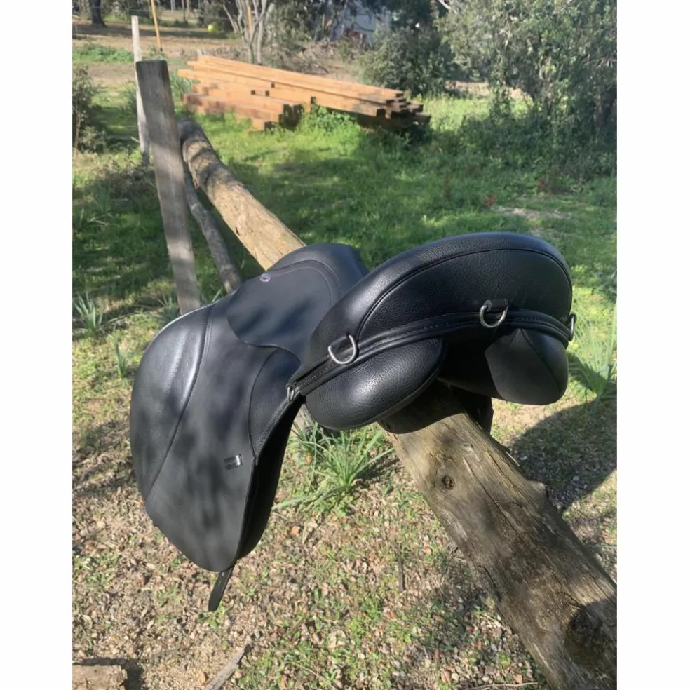 Selle THOROWGOOD 17’5 - T8 Compact Low Wither