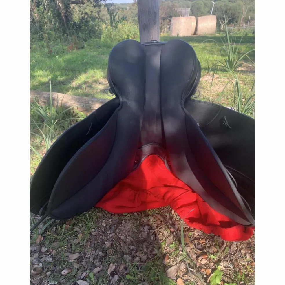 Selle THOROWGOOD 17’5 - T8 Compact Low Wither