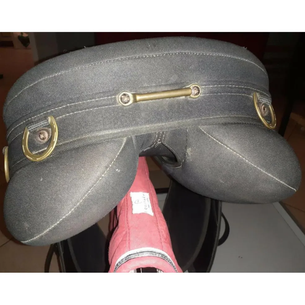 selle thorowgood australienne