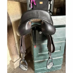 Selle Voltaire Design