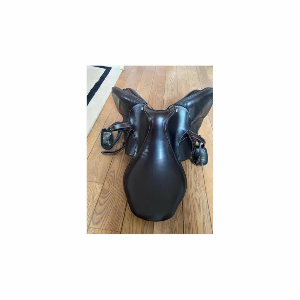 Selle Voltaire Design