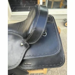 selle western noir