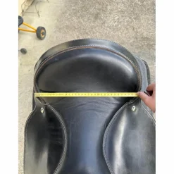selle western noir