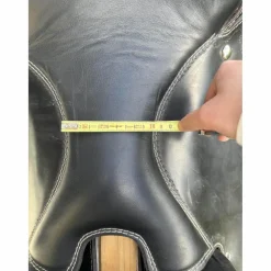 selle western noir