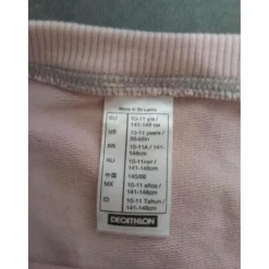 Sweat decathlon taille 10-11 ans