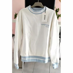 Sweat neuf Pomme