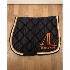Tapis + bonnet Alexandra Ledermann