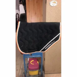 Tapis + bonnet long paddoc sport noir et orange
