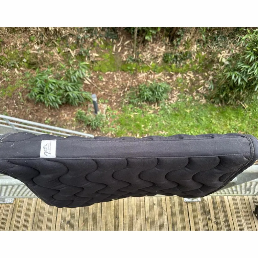 Tapis + bonnet Penelope noir
