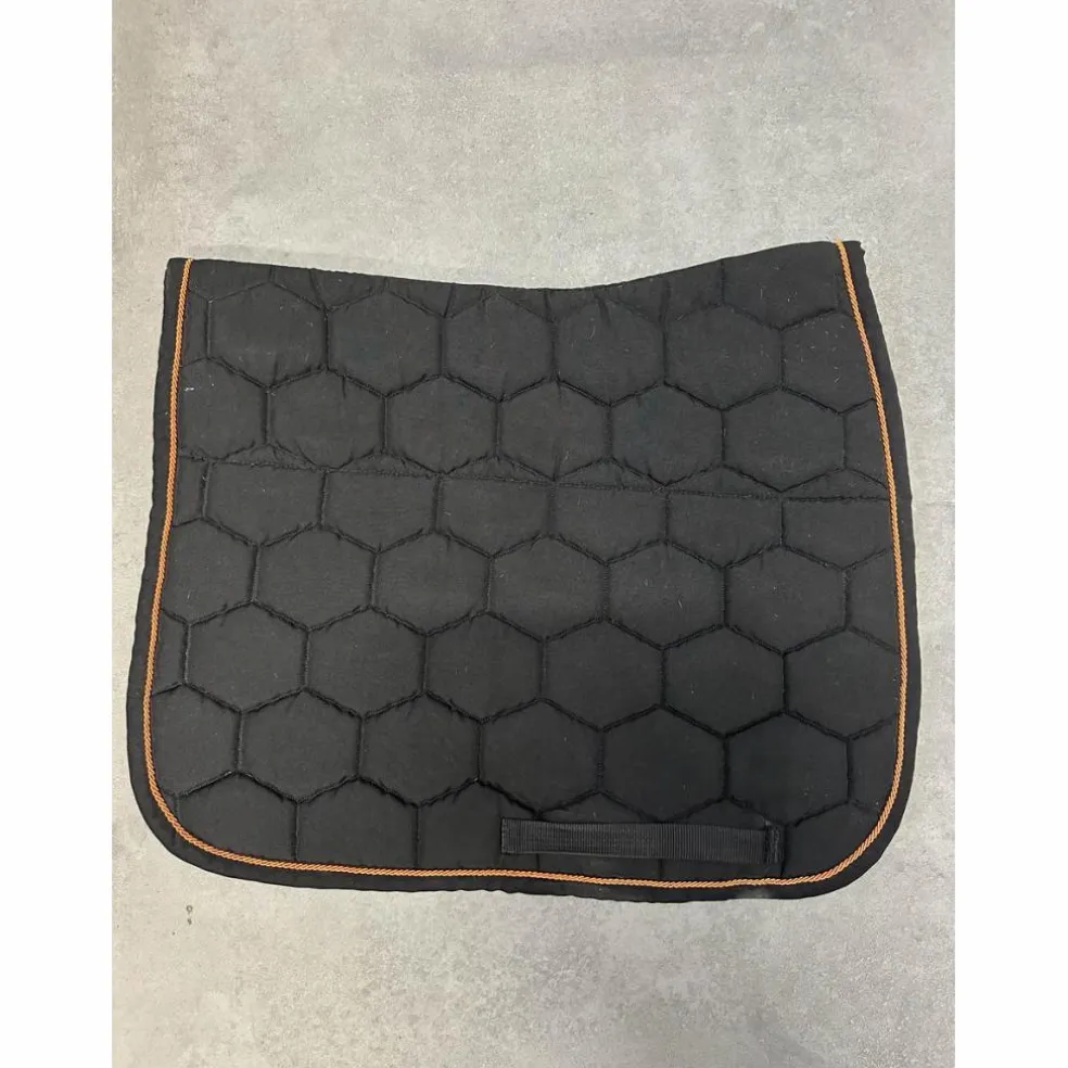 Tapis Akhal + Bonnet