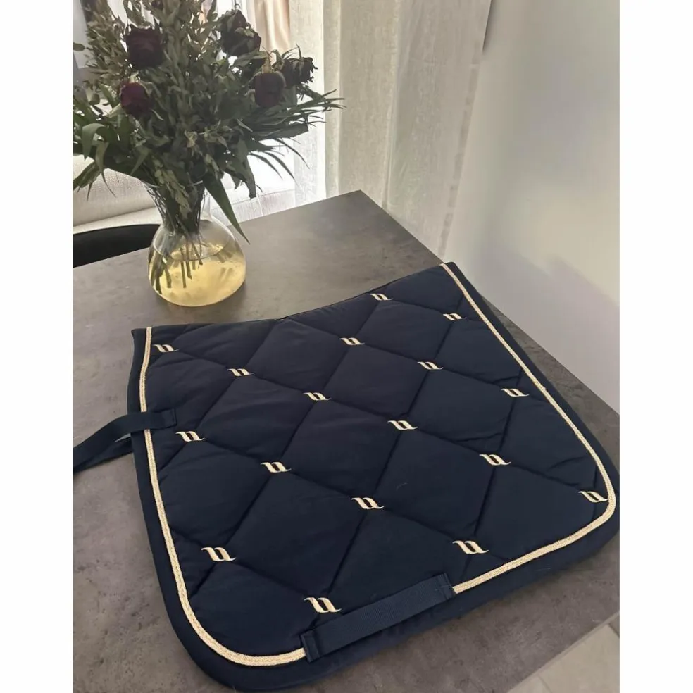 tapis back on track
