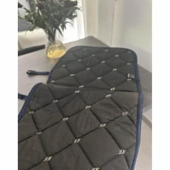 tapis back on track