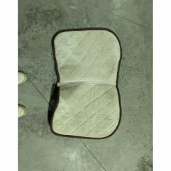 TAPIS BEIGE