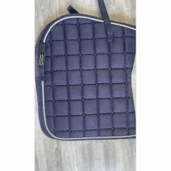 tapis bleu, HKM