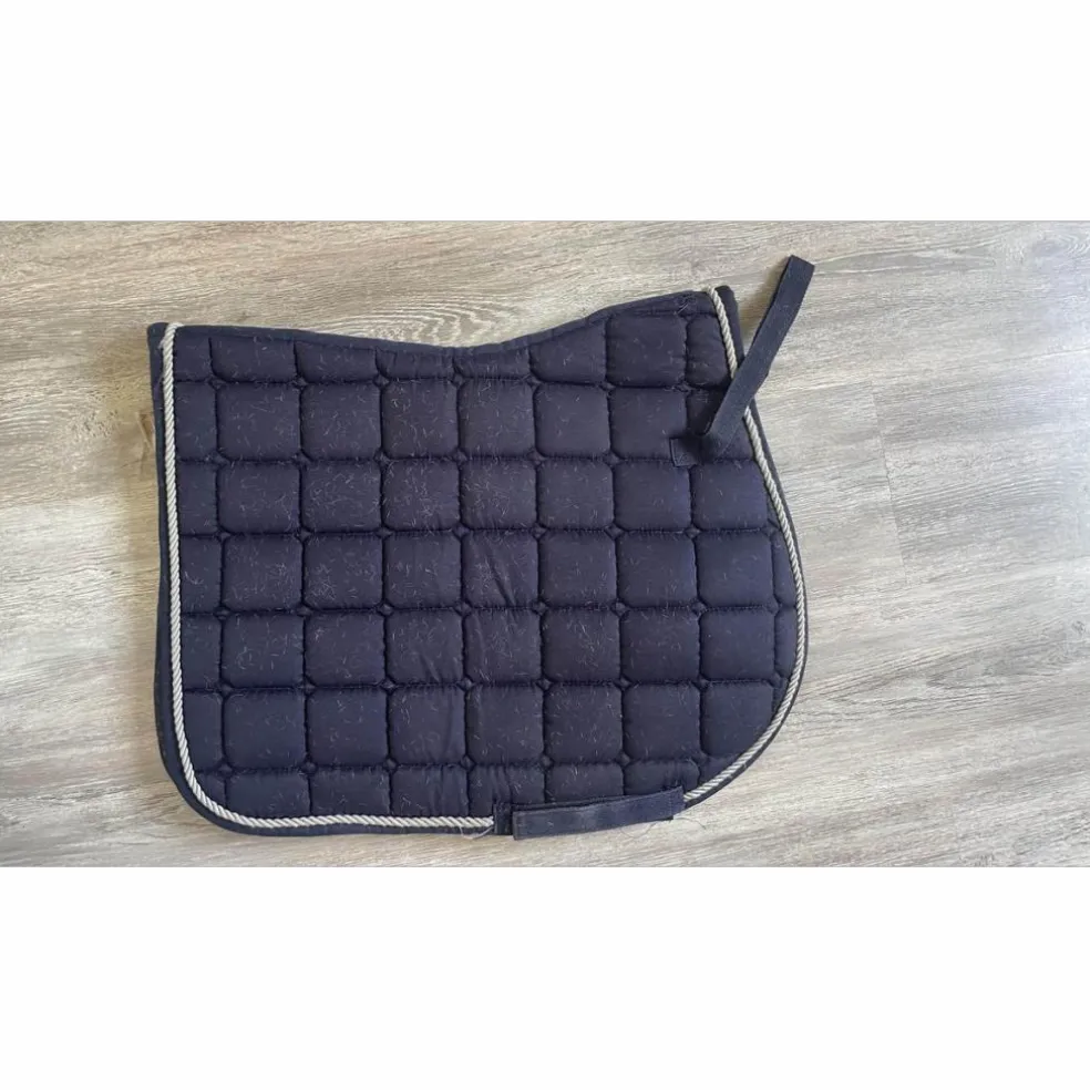 tapis bleu, HKM