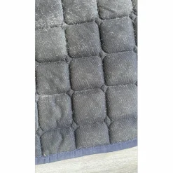 tapis bleu, HKM