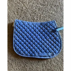 tapis bleu roi