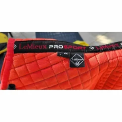 Tapis cheval LeMieux Prosport Close Contact rouge