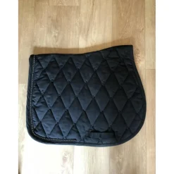 Tapis cheval noir mixte impeccable