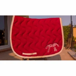 tapis cheval Pénélope rouge blanc coup mixte