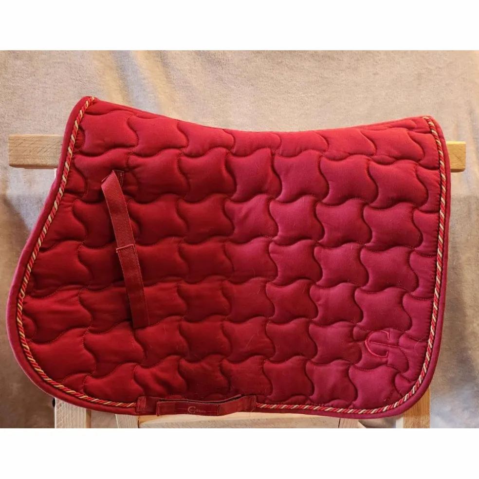 Tapis Covalliero, rouge~framboise