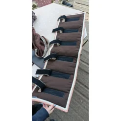 Tapis de longe + bandes polo + bonnet assortis
