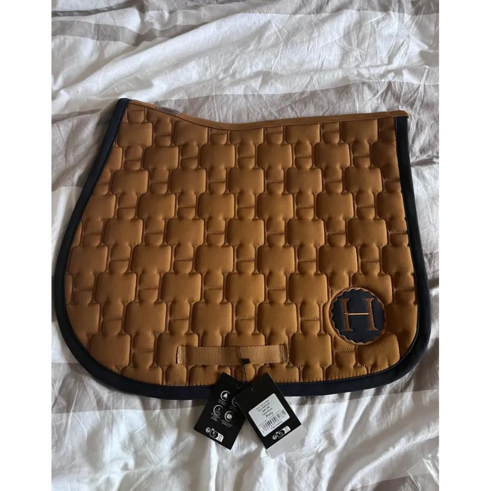 Tapis de selle Harcour neuf poney