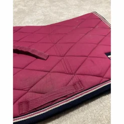 Tapis de selle LAMICELL rose avec bonnet et amortisseur FOUGANZA assorti