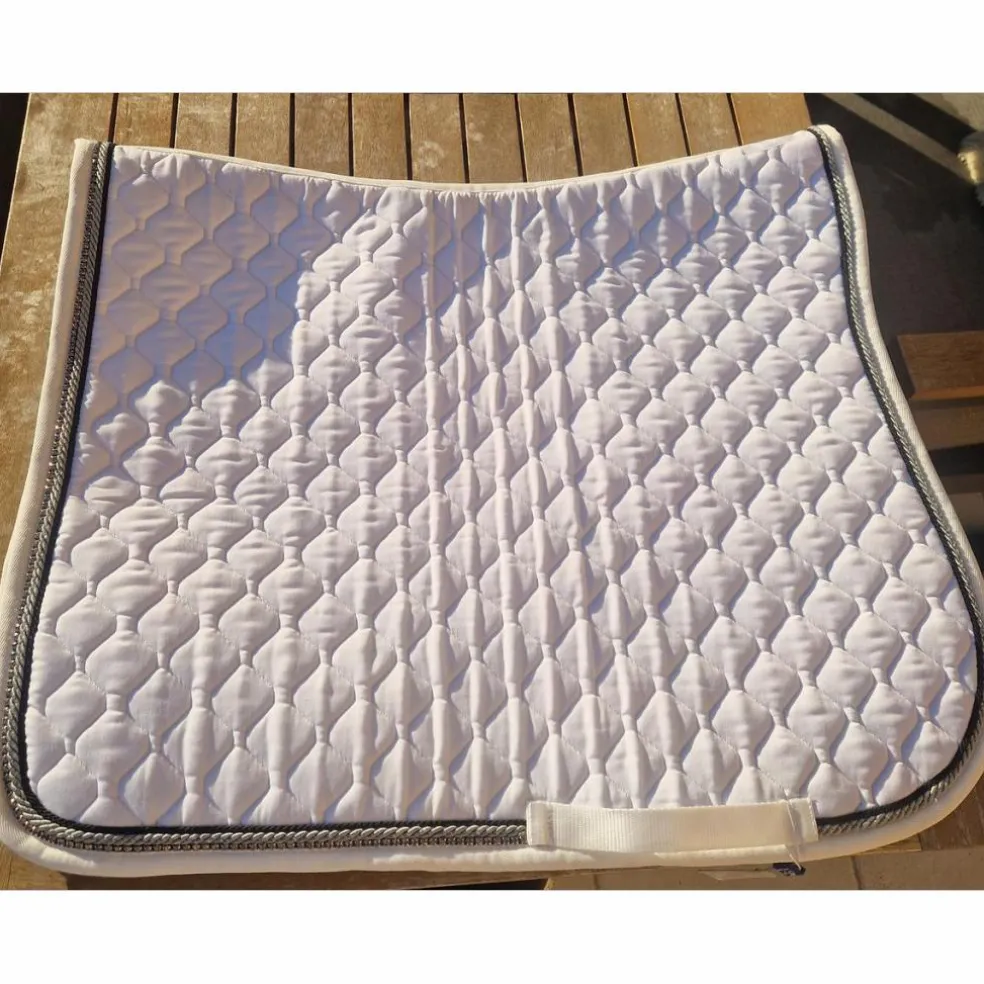 Tapis dressage asup