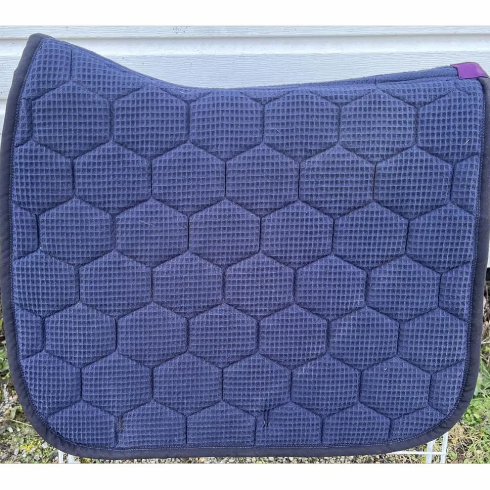 Tapis dressage violet bord noir et or Equidées