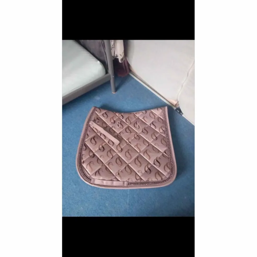 tapis Eskadron avec strass