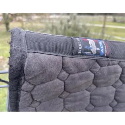 Tapis et bonnet