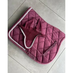 Tapis et bonnet