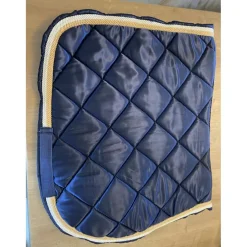 Tapis et bonnet Alexandra Ledermann