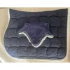 Tapis et Bonnet Anna Scarpati bleu et strass