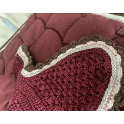 Tapis et Bonnet Anna Scarpati Bordeaux