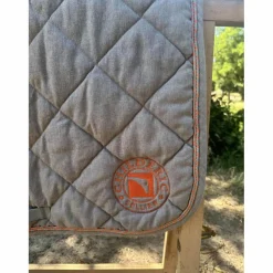 tapis et bonnet childeric