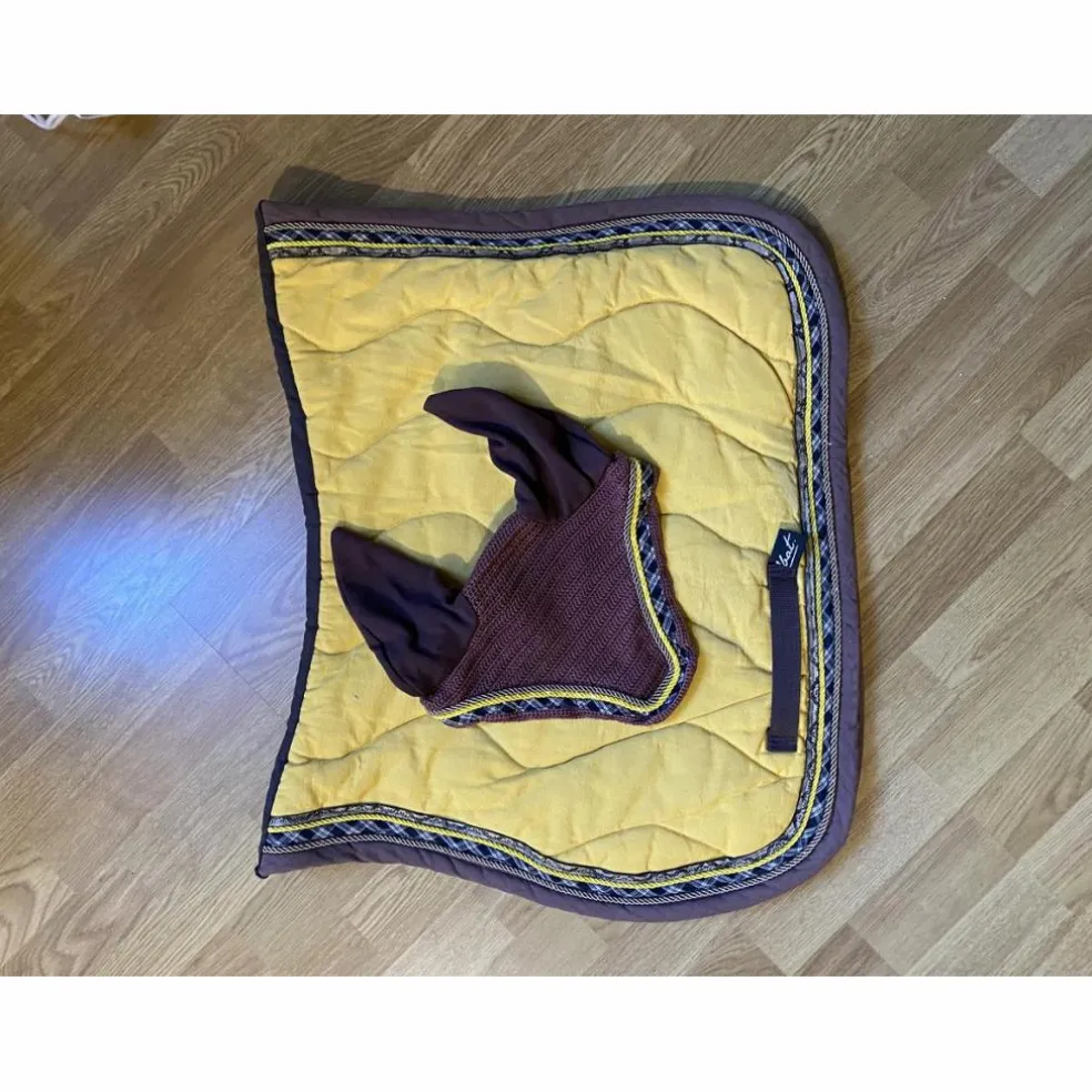 Tapis et bonnet La boîte à Tapis