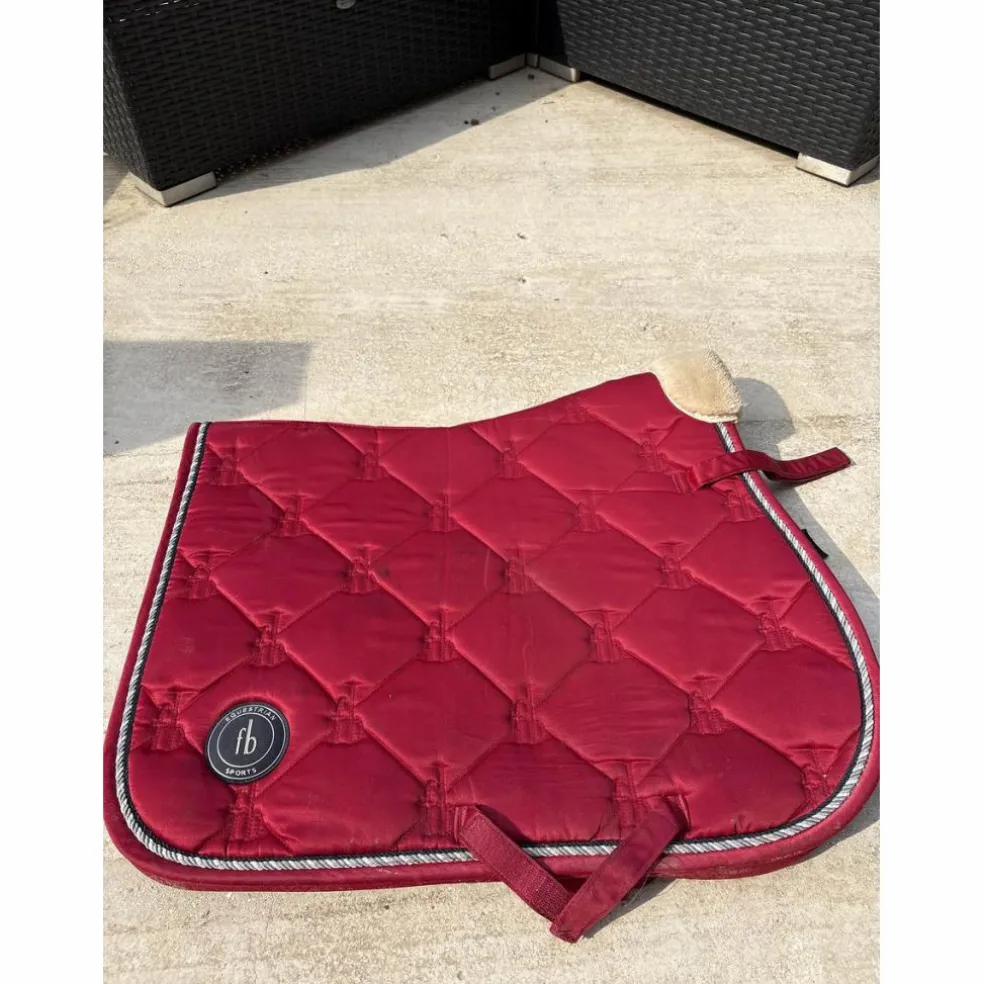 tapis felix bühler rouge