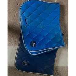 tapis fouganza 1 bleu roi et 1 bleu foncé