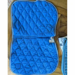 tapis Fouganza bleu