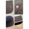 tapis gem gris
