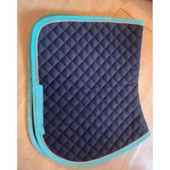 Tapis GreenField taille poney en très bonne état