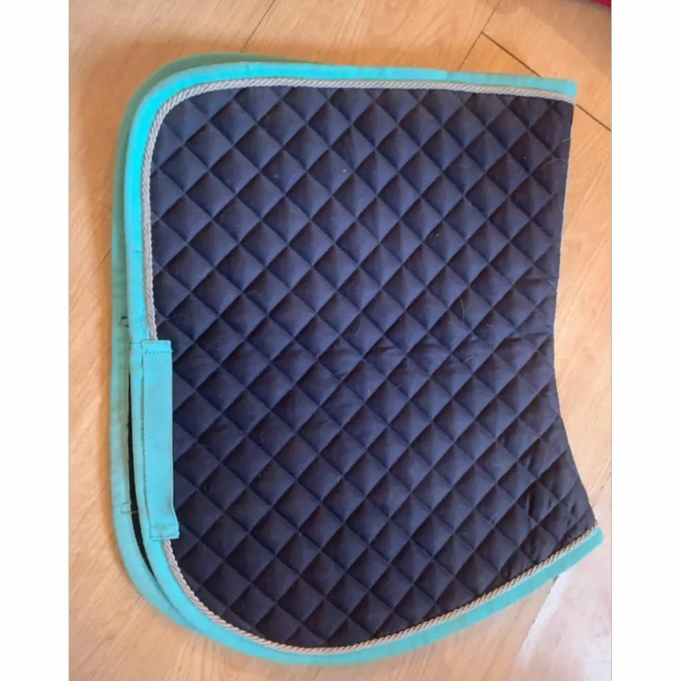 Tapis GreenField taille poney en très bonne état