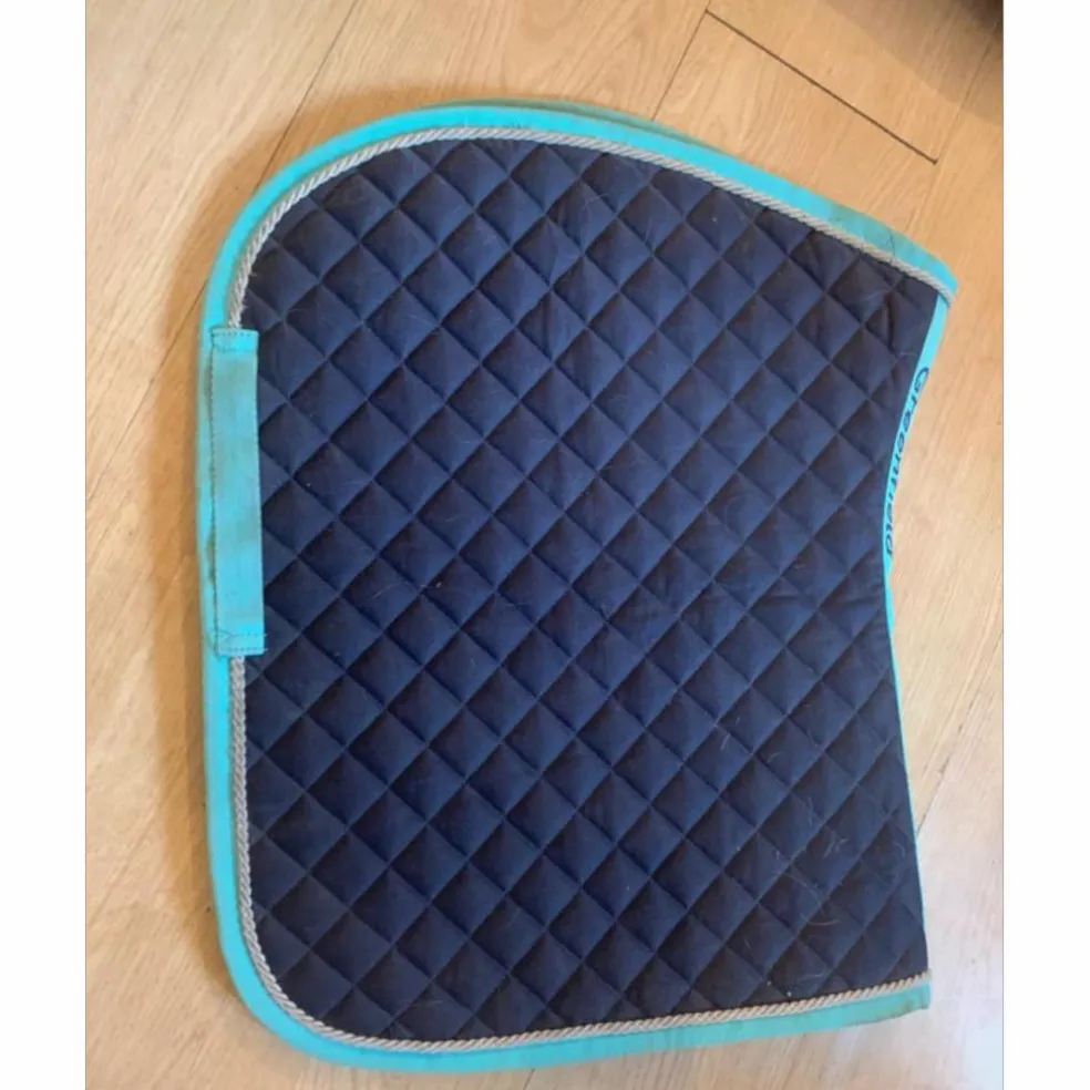 Tapis GreenField taille poney en très bonne état