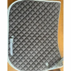 tapis gris de decathlon