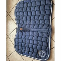 Tapis harcour bleu marine