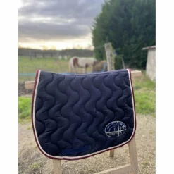 Tapis Jump’in bleu marine et rose