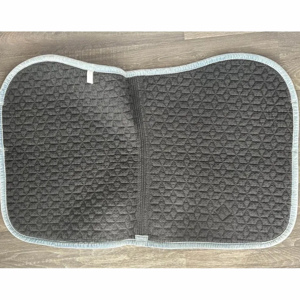Tapis Kentucky Velvet bleu clair