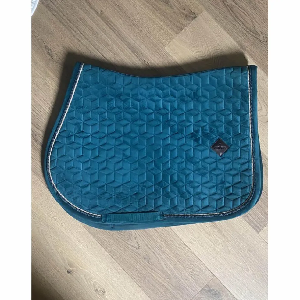 tapis Kentucky velvet émeraude